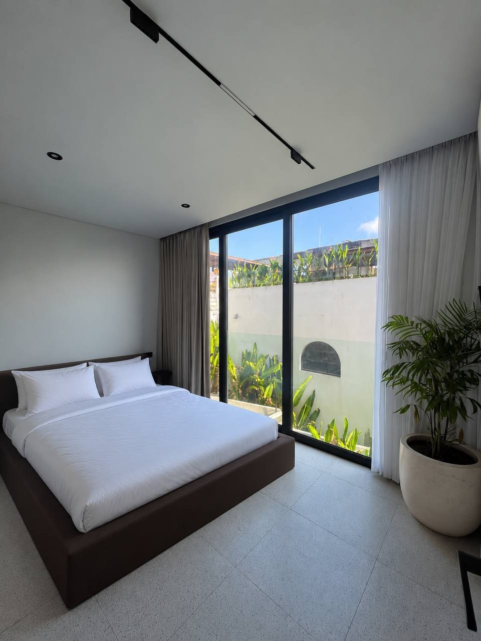 Aquamarine townhouse after renovation photo